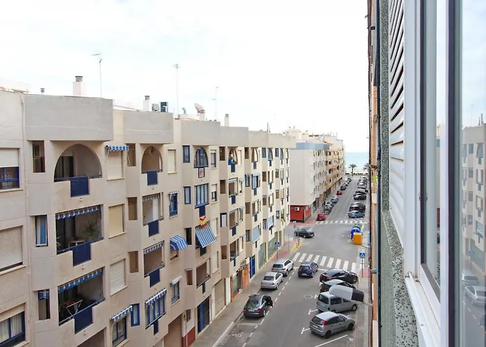 Global Properties, Amplio Apartamento Muy Cerca De La Playa