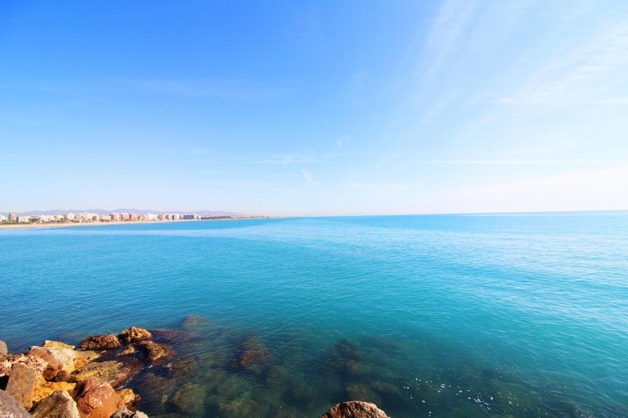 Global Properties, Amplio Muy Cerca De La Playa Puerto de Sagunto